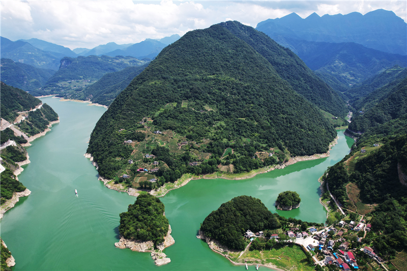 湖北長陽：積極探索民族民間文化保護和非遺傳承新路徑