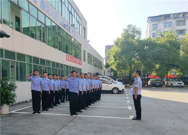 潛江市公安局治安管理支隊啟動“堅持政治建警全面從嚴治警”教育整頓活動