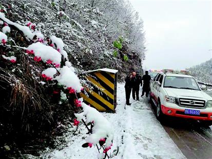 立冬日鄂西南迎來2018年冬首場雪