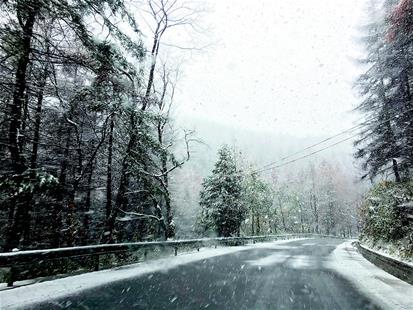 立冬日鄂西南迎來2018年冬首場雪