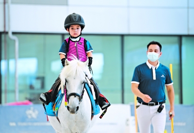 武漢22所小學9月啟動試點馬術課