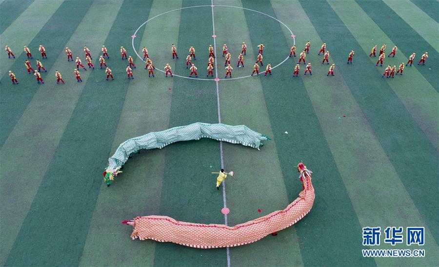 湖北來鳳：非遺展演大舞臺