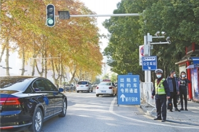 中南醫院增設“醫的”專用通道 限時15分鐘內駛出醫院