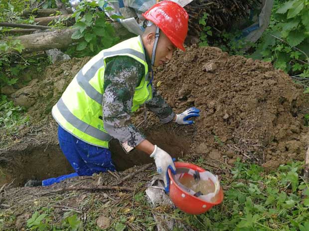 【新春走基層】湖北移動確保2000余易地扶貧搬遷貧困戶春節前享受寬頻服務