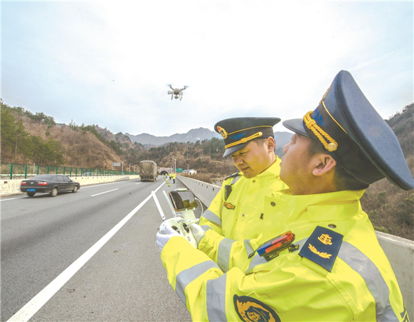 湖北高速公路通車里程位居全國前列