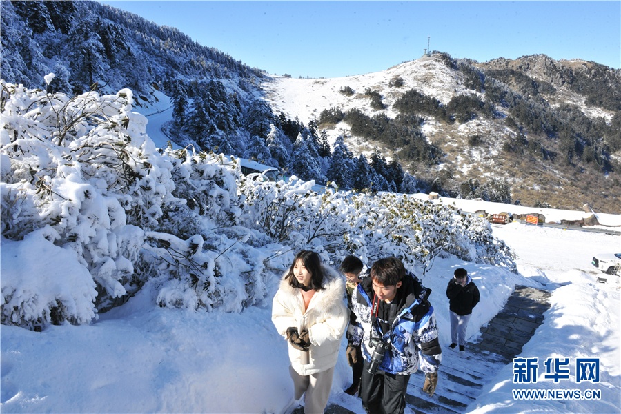 冬季到神農架邂逅一場冰雪奇緣