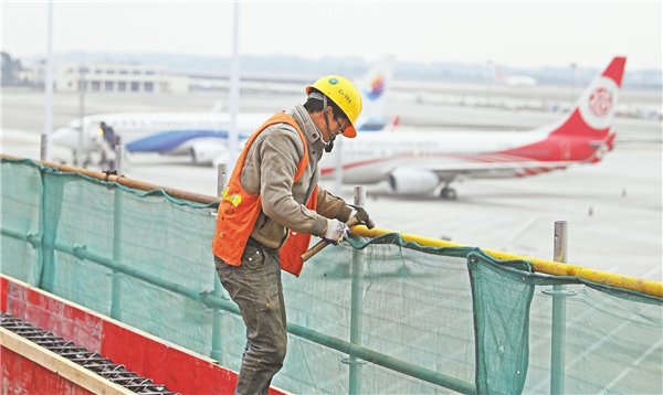 三峽機場改擴建項目施工正酣_fororder_01