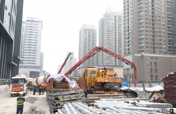 湖北省委常委、武漢市委書記王忠林調研檢查恢復城市運行各項準備工作