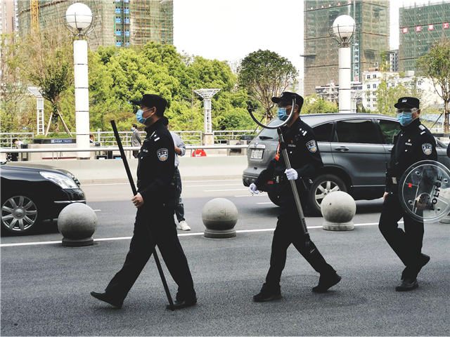 【湖北】武漢重啟 各交通樞紐全力保障旅途安全