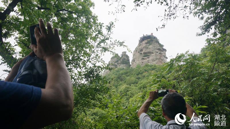 湖北丹江口：攝影大伽進山鄉拍美片 宣傳旅遊資源推動鄉村振興