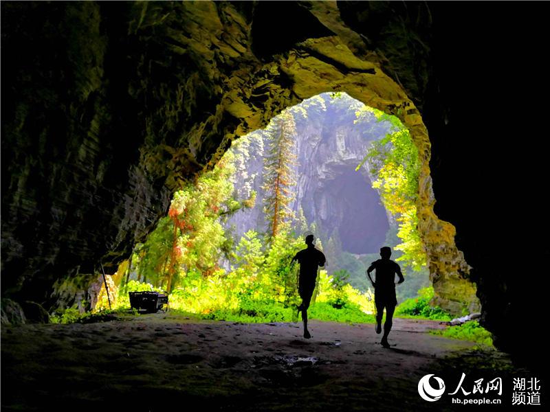 2019中國山地馬拉松系列賽利川站（國際賽）開跑