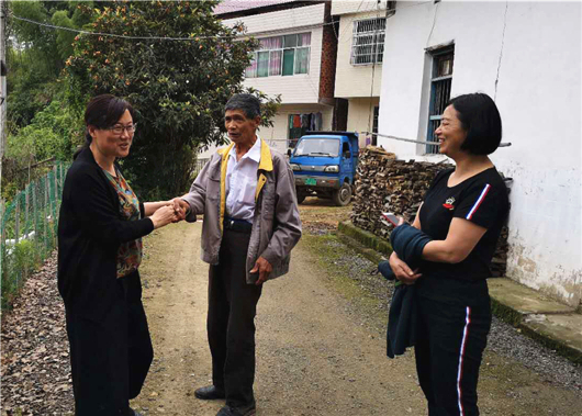 【湖北】【客戶稿件】決不做閒人懶漢——記黃岡市蘄春縣矢志脫貧的七旬老黨員陳百東