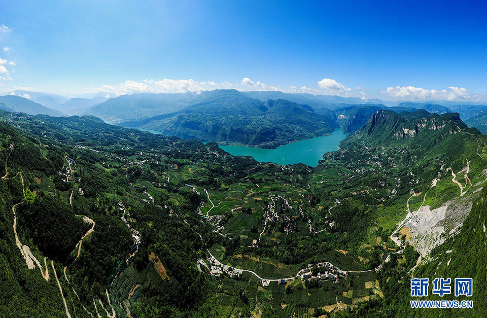 湖北巴東：武落鐘離山磅薄大氣