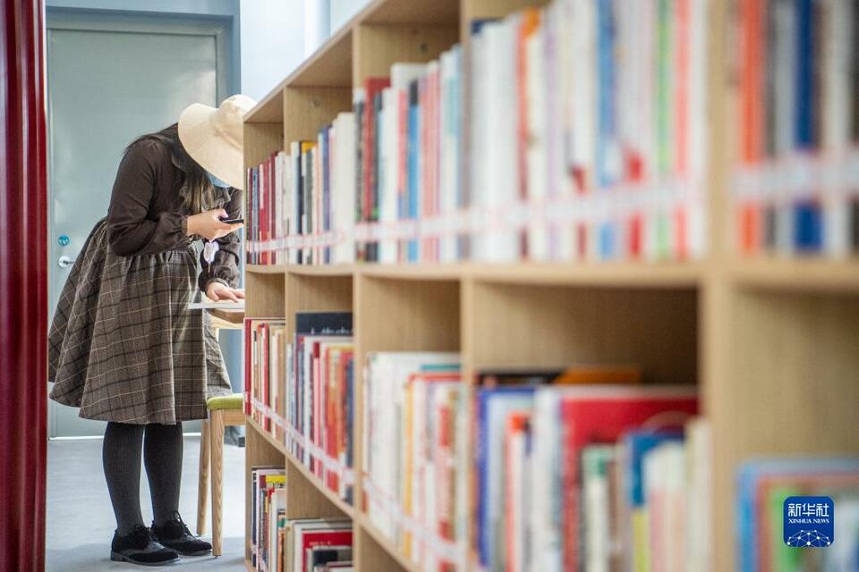 湖北省圖書館今日開放兩家城市書房