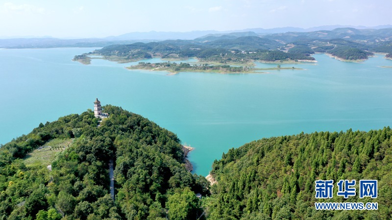 一“碧”萬傾！夏日俯瞰丹江口水庫庫區