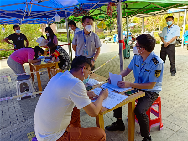 守一域  護一城——湖北省恩施市金子壩街道辦事處楓香坪社區“戰疫”黨員群像素描_fororder_圖片2