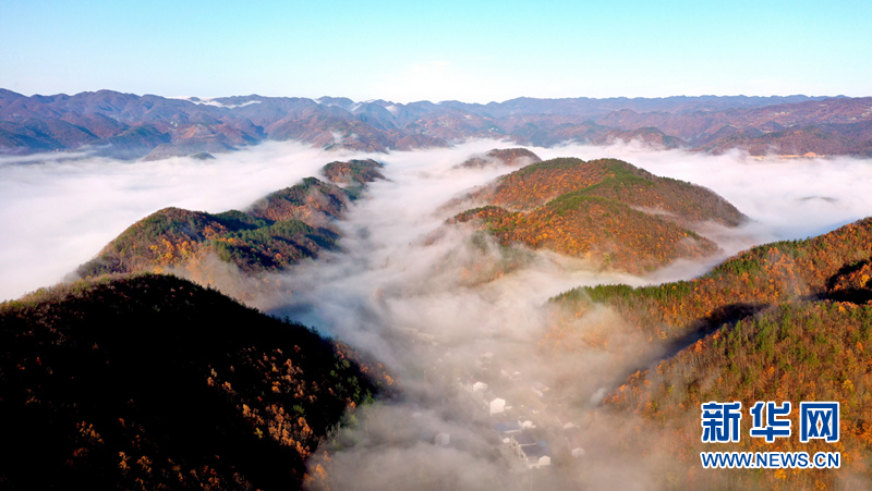 湖北南漳：雲海翻騰山鄉美