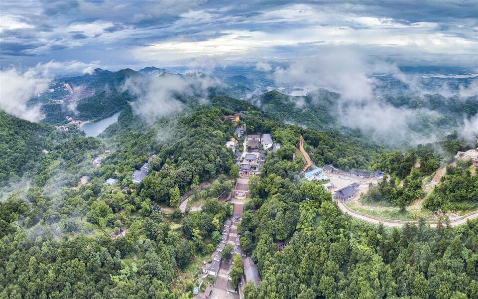 荊楚年味濃 “鍾情湖北過大年”15條旅遊線路發佈