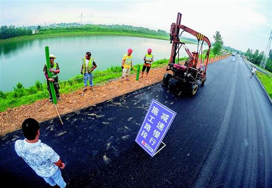 咸寧崇陽路通人旺産業興