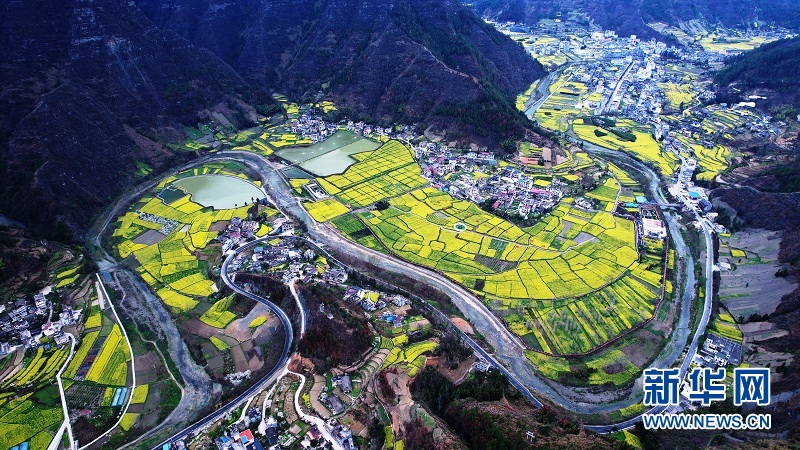 湖北咸豐：農旅融合鋪錦繡