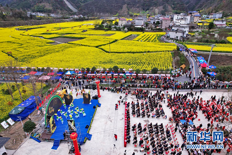 湖北咸豐：農旅融合鋪錦繡