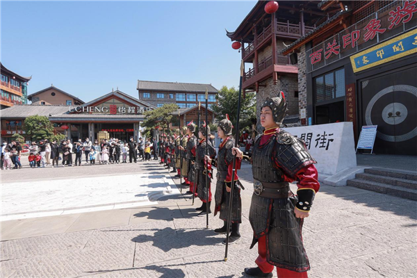 十堰房縣：西關印象沉浸式古風遊園會 讓你體驗穿越千年的文化之旅_fororder_圖片2