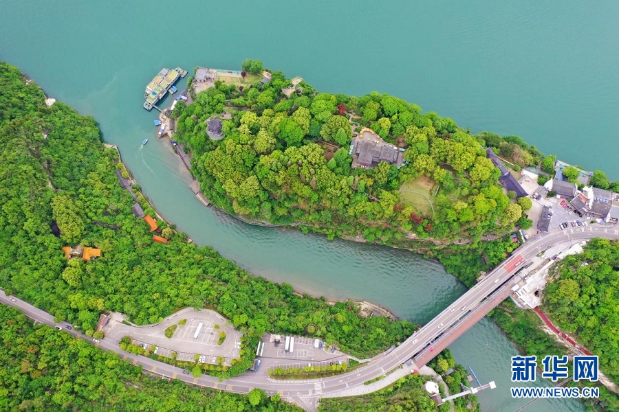 初夏時節 長江西陵峽景美如畫