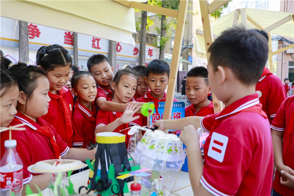 襄陽人民路小學以“科普+科創”提升學生創新力_fororder_圖片2