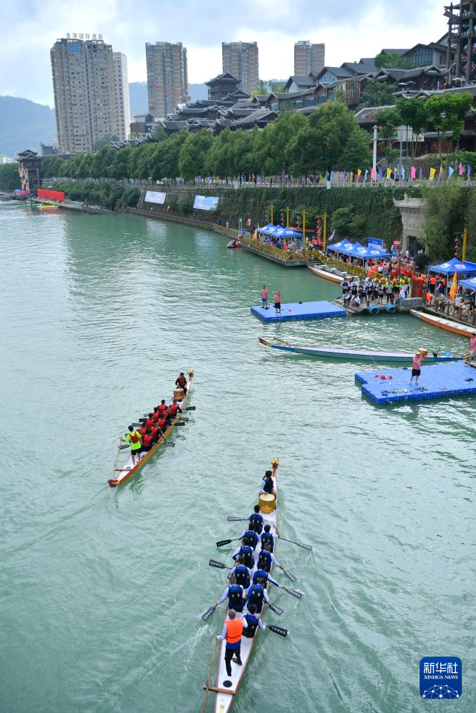 全民健身——湖北宣恩舉辦“水上運動會”