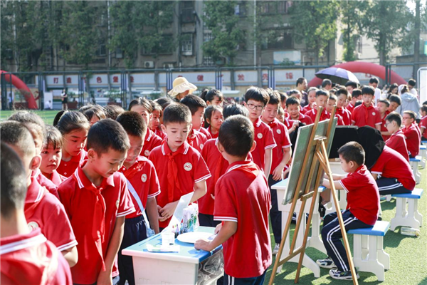 襄陽人民路小學以“科普+科創”提升學生創新力_fororder_圖片1