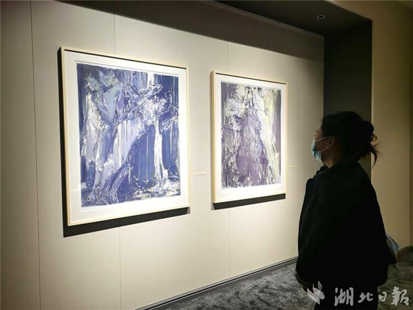 武漢零點藝術館綠地新展區開放 11位藝術家參展“第一回”藝術展_fororder_03