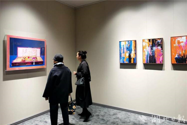 武漢零點藝術館綠地新展區開放 11位藝術家參展“第一回”藝術展_fororder_01