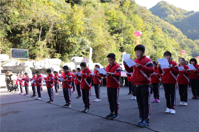 【湖北】【CRI原創】2019首屆“神農架國家公園杯”觀鳥賽開幕