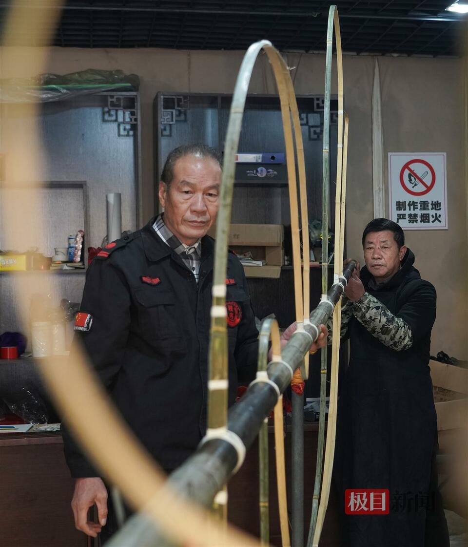 千年漢陽高龍起舞迎祥瑞