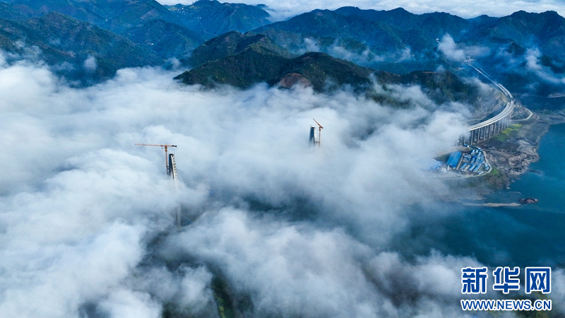 湖北十堰：天橋架仙境