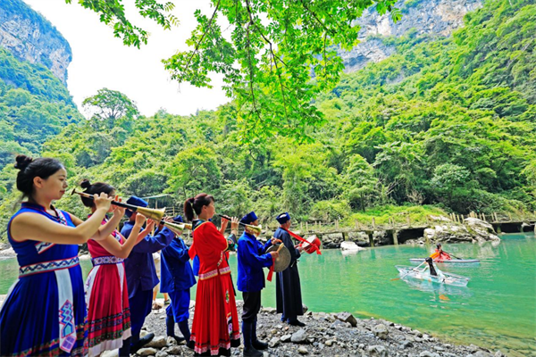 端午佳節人氣旺 非遺精彩綻放恩施地心谷_fororder_微信圖片_20240608144509