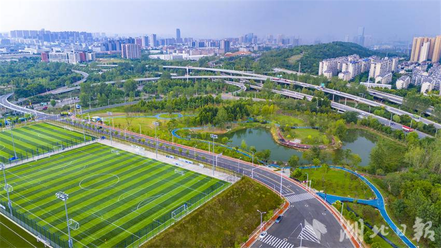 武漢光谷“體育運動”主題公園即將開放_fororder_微信圖片_20240819090619