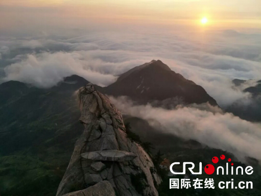 麻城龜峰山景區舉辦大別山首屆音樂帳篷節