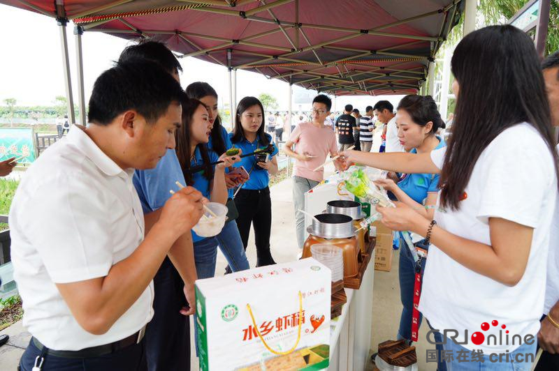 【暫不簽】全國媒體聚焦潛江蝦稻 “豐收大中國”融媒體大直播啟動