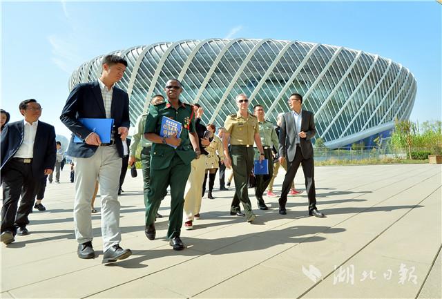 （文末有封面圖）【與軍運同行】【最新消息】【焦點圖】光谷國際網球中心被軍體官員點讚