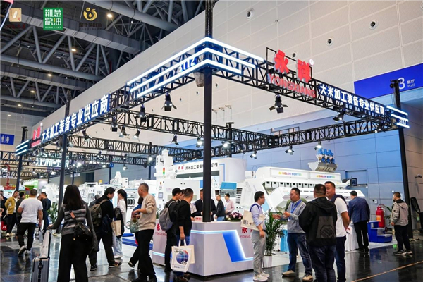 “智造”發力！湖北糧機軍團國際展會簽約超過3億元_fororder_f9aef1bc91f64f46835ecab82946145b