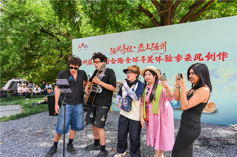 湖北隨州：文藝共創 點亮隨州旅遊一號公路旅程_fororder_微信圖片_20250518223245