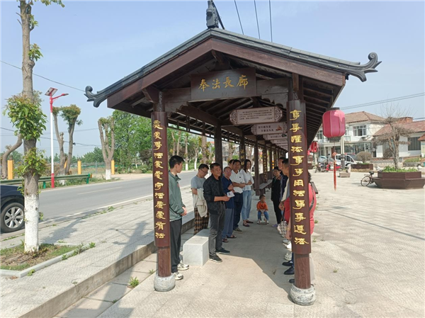 洪湖市：以“板凳普法”+“法律明白人”議事平臺築牢基層法治建設根基_fororder_圖片5