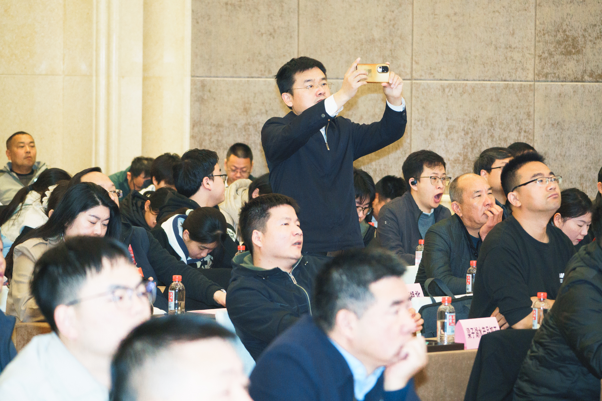 原標題：2025年淡水魚加工業發展大會在漢舉行 千湖鏈動新質生産力