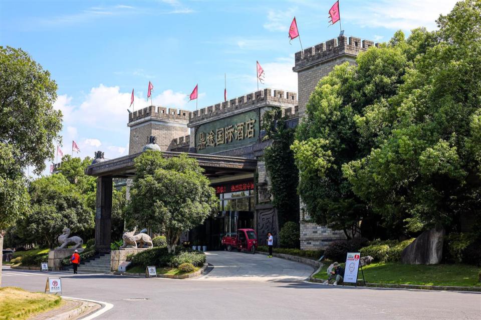 滿房、滿客、滿場！香港旅遊團深度體驗三國赤壁古戰場