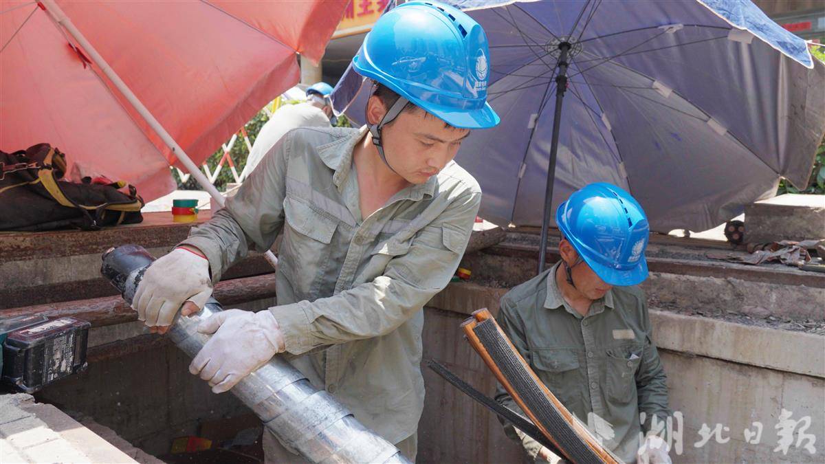兩湖隧道秦園路斷面電力電纜遷改完成