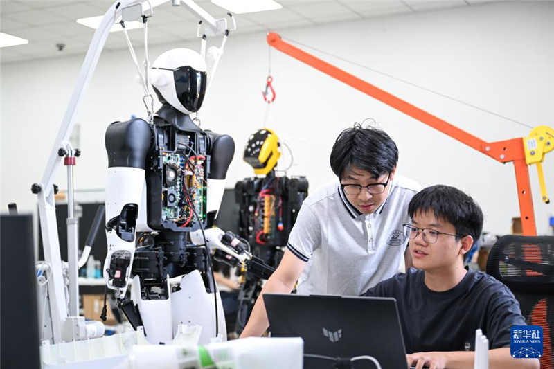 湖北：新生代科研力量助推人形機器人加速成長_fororder_202507018de6a4db5aa547c1965d82e8608b1946_2025070106fe609a9d4b4f2eb8efd9fbb8390d59