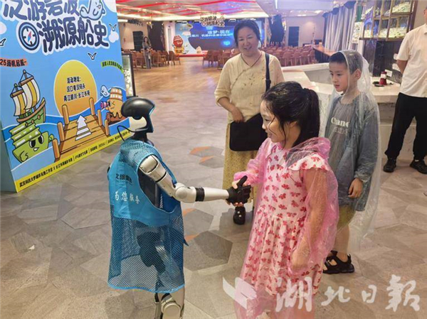 “端午”“非遺”搜索量翻番 武漢解鎖民俗新次元_fororder_05