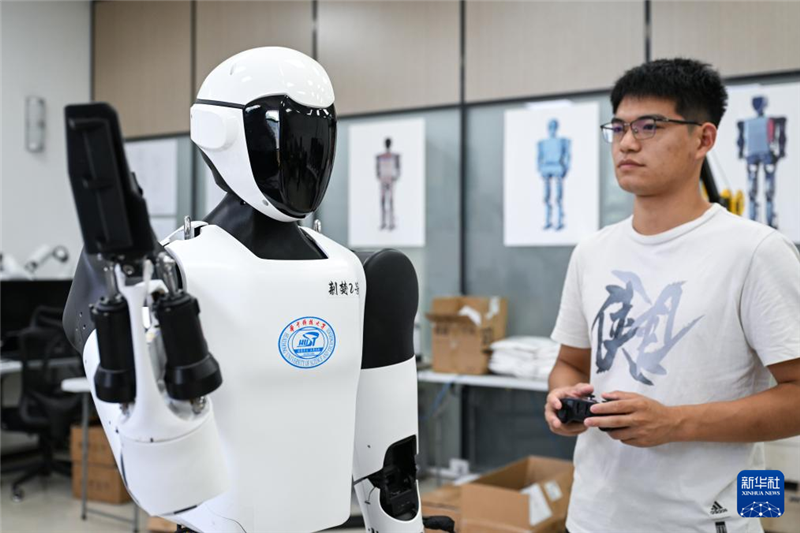 湖北：新生代科研力量助推人形機器人加速成長_fororder_202507018de6a4db5aa547c1965d82e8608b1946_202507011cc296c7783d471aa1b314cd24145825
