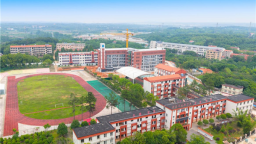 武漢江夏山坡高中復辦：一座校園重生 圓了八鄉十年夢